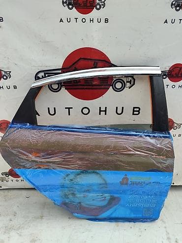 Дверь Задняя правая Hyundai, Б/у, Оригинал at lalafo.kg Дверь Задняя правая Hyundai, Б/у, Оригинал