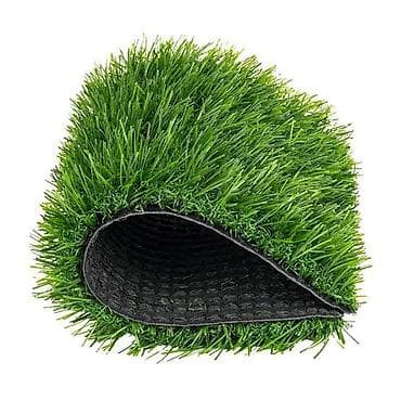 Искусственная трава в рулоне Описание: - Плотное покрытие с