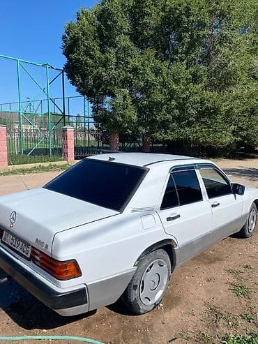 sprinter 2 9: Mercedes-Benz 190: 1992 г., 1.8 л, Механика, Бензин, Седан — 4