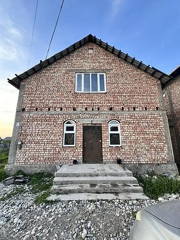 участое: Продается кирпичный двухэтажный дом с мансардной крышей на участке — 2