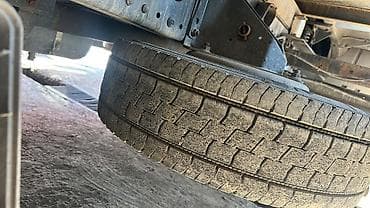шины с диском: Продам вместе с диской 225.75.17.5
Бишкек Тунгуч 
 На Атего — 2