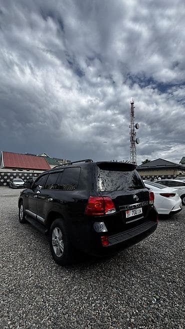 Toyota Land Cruiser: 2015 г., 4.6 л, Автомат, Бензин, Внедорожник — 4