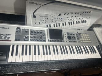 где можно купить синтезатор: Roland Fantom X6 — 1