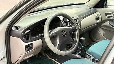 e60 m5: Nissan Almera: 2002 г., 1.8 л, Механика, Бензин, Хэтчбэк — 9