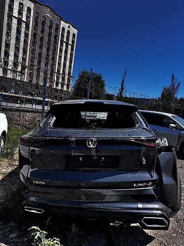 geely mongaro: Changan Uni-Z: 2025 г., 1.5 л, Робот, Бензин, Кроссовер — 4