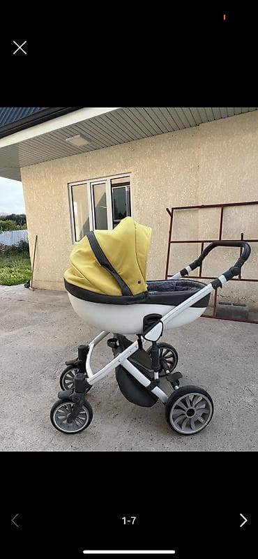 Продам брендовую коляску 3 в 1. Покупали за 28000сом. Состояние