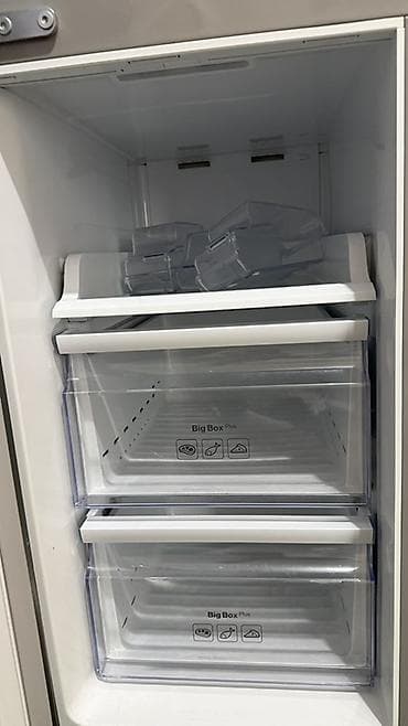 регулятор на спринтер: Холодильник Samsung, Многодверный — 8