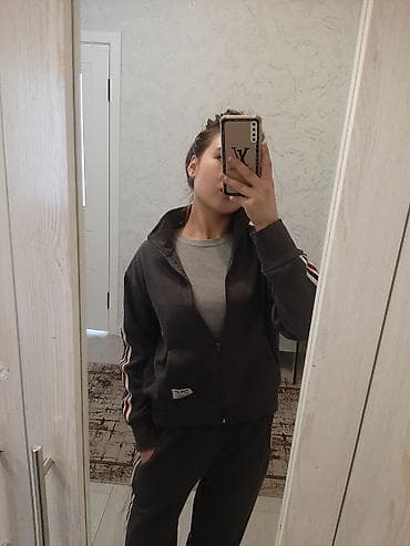 Джинсы: Брючный костюм, Прямые — 2