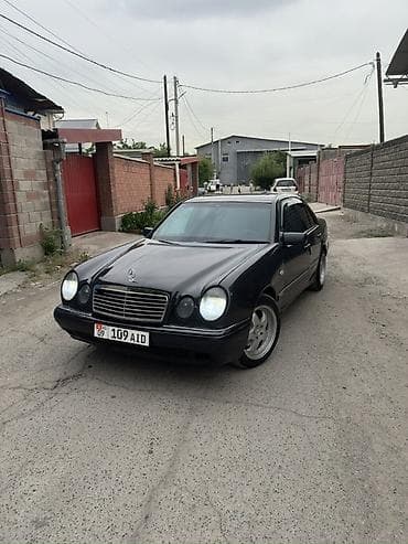 560 sec: Mercedes-Benz E-Class: 1996 г., 3.2 л, Механика, Газ, Седан — 1