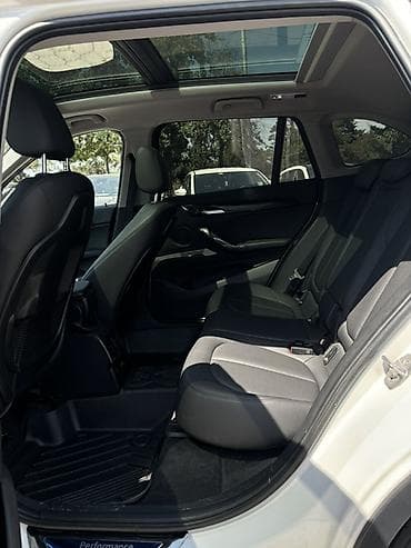 BMW X1: 2019 г., 1.5 л, Автомат, Кроссовер — 8