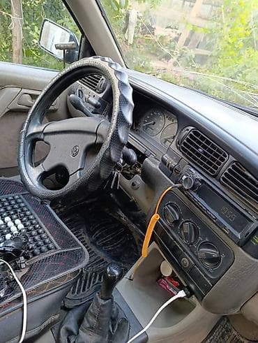 audi a4 b5: Volkswagen Vento: 1993 г., 1.8 л, Ручные, Седан — 3