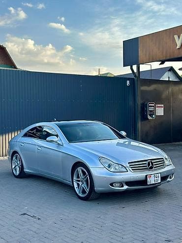 Mercedes-Benz CLS-Class: 2006 г., 5.5 л, Автомат, Бензин, Лифтбек