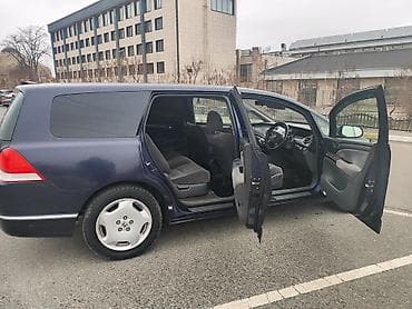 rb2: Honda Odyssey: 2004 г., 2.4 л, Автомат, Бензин, Минивэн — 10