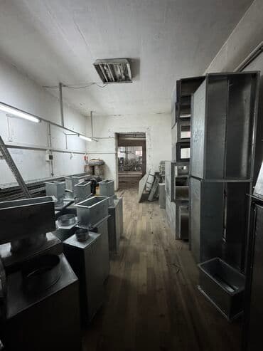 магазин продуктовый в аренду: Сдаю ID:908528 Сдаю коммерческое помещение 1050м2, на первой — 6