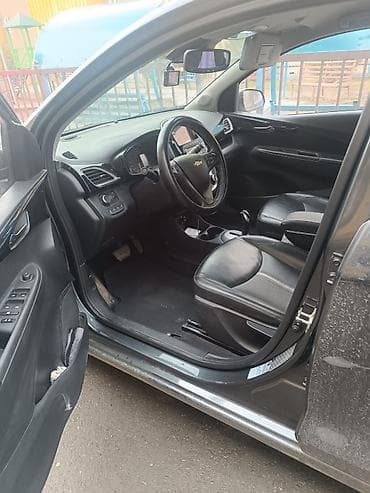 audi s4 2: Chevrolet Spark: 2019 г., 1 л, Автомат, Бензин, Хэтчбэк — 7