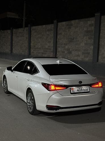 лехус 600: Lexus ES: 2022 г., 2.5 л, Вариатор, Гибрид, Седан — 5