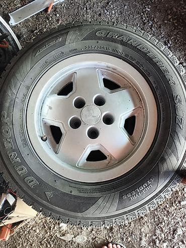 2 8: Колеса в сборе 225 / 70 / R 15, Зима, Б/у, 1 шт, Внедорожные (АТ/МТ), Литые, отверстий - 5 — 1