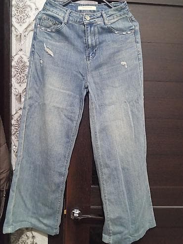 джинсы женские бермуды: Брюки состояние отличное 
размеры: 30,31 — 7