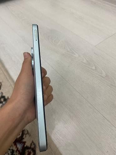 mi 8t: Redmi, Redmi 13C, Б/у, 128 ГБ, цвет - Белый, 2 SIM — 3