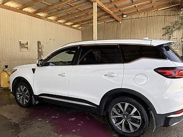 сары булун: Chery : 2023 г., 1.5 л, Автомат, Бензин, Кроссовер — 4