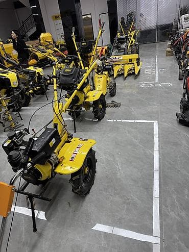 Мотоблок ROLF (желтый) 8,5 лошадийных сил - Бензиновый двигатель