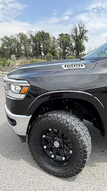 Продажа авто: Dodge Ram 1500: 2020 г., 5.7 л, Автомат, Бензин, Пикап — 4