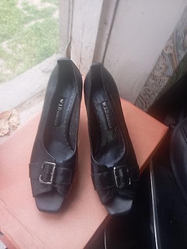 женские каблуки: Женские туфли на каблуке — подборка классических черных пар — 7