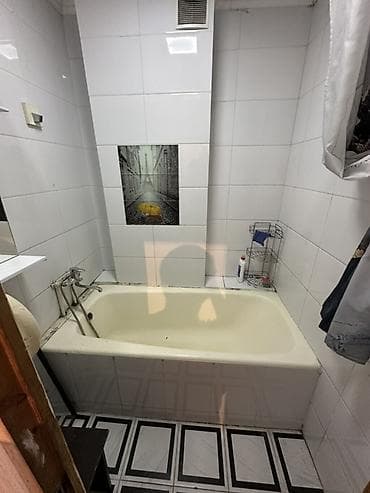 Квартиры: 2 комнаты, 48 м², 105 серия, 5 этаж, Косметический ремонт — 5