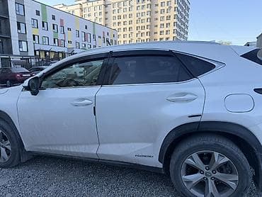Транспорт: Lexus NX: 2017 г., Гибрид — 2