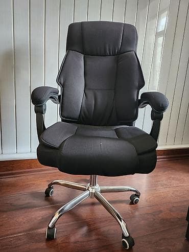Офис креслолору: Офис креслолор, Колдонулган, Дөңгөлөктүү, түсү - Кара — 2