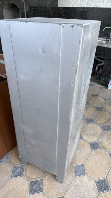 металлический шкаф с полками: Металлический сейф/шкаф для хранения - Материал: цельнометаллический — 3