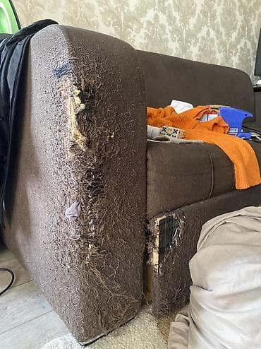 study chair: Прямой диван, Б/у — 2