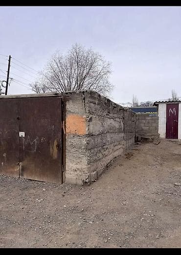 Үйлөрдү сатуу: Продается простое дом барачного типа с высокими потолками и большими — 4