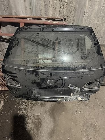 Крышка багажника Ford at lalafo.kg Крышка багажника Ford