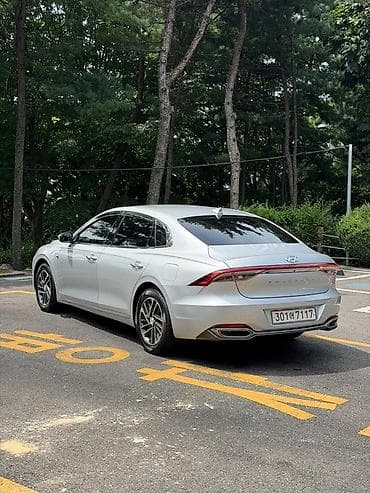 byd e2 2022: Hyundai Grandeur: 2021 г., Бензин, Седан — 4