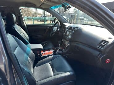 транспорт авто: Toyota : 2011 г., 3.5 л, Автоматтык, Бензин, Жол тандабас — 4