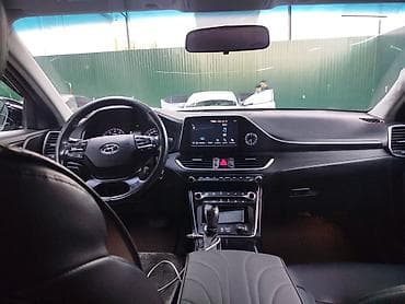хунда: Hyundai Grandeur: 2018 г., 3 л, Автомат, Газ, Седан — 9
