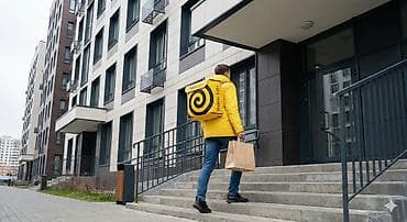 переводить: Требуется Велокурьер, Мото курьер, На самокате Подработка, Гибкий график, Премии, Старше 23 лет — 1