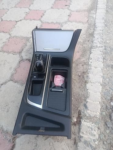 Центральная консоль в сборе для хундай санаты лф.не такси