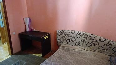 110: 3 комнаты, 71 м², Цум Сталинка, 1 этаж, Старый ремонт — 10