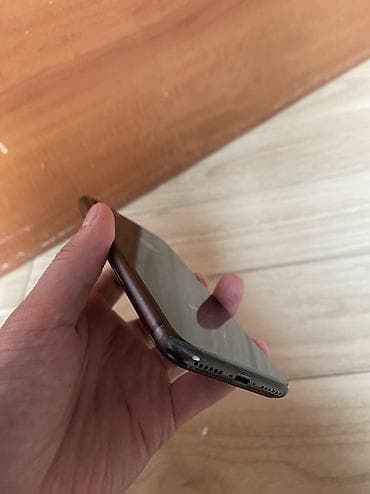 iphone 70: IPhone 8, Б/у, 64 ГБ, Черный, Защитное стекло, 83 % — 8