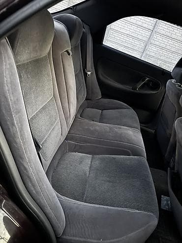 mazda 626 1989: Mazda 626: 1994 г., Ручные, Бензин, Седан — 6