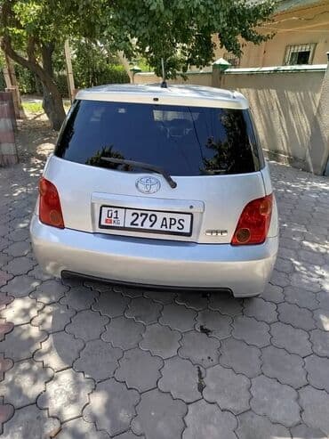 corolla e120: Toyota ist: 2003 г., 1.3 л, Автомат, Бензин, Хэтчбэк — 6