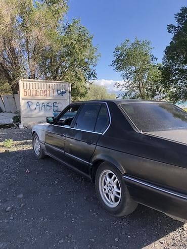 e500 124: BMW 7 series: 1992 г., Седан — 4