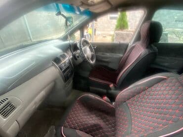 продаю или меняю с доплатой мне: Mazda PREMACY: 2002 г., 1.8 л, Автомат, Газ, Минивэн — 5