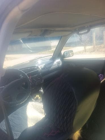 фолфаген вента: Volkswagen Vento: 1992 г., 1.8 л, Седан — 6