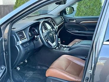 сколько стоит яхта: Toyota Highlander: 2019 г., 3.5 л, Вариатор, Гибрид, Кроссовер — 7