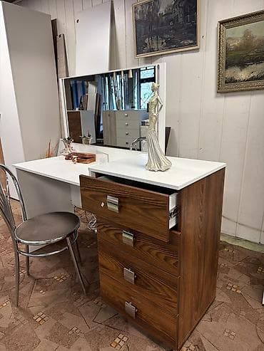 study lamp: Туалетный столик, Новый, С подсветкой, ЛДСП — 6