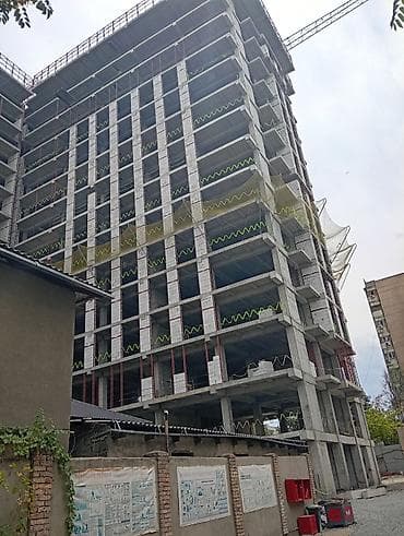 кант бизнес: Продажа офисов 33 м², Без ремонта, Бизнес центр, 13 этаж — 1