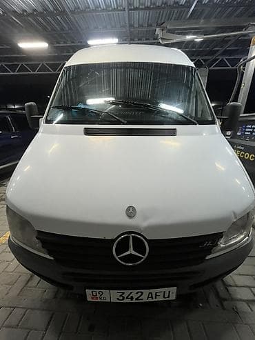 Легкий грузовик, Mercedes-Benz — 1